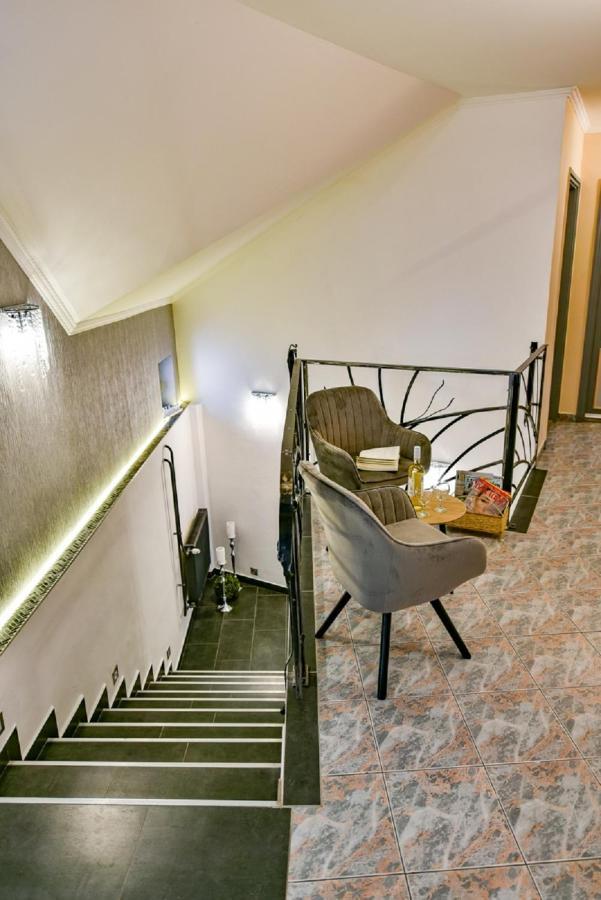 Szent Kristof Panzio Hotel Eger Exterior photo